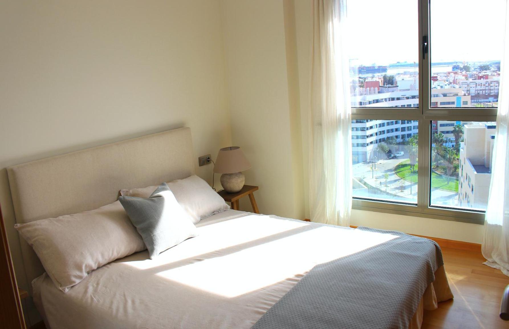 Oceanographic 1 Bedroom With Balcony And Pool * Valência