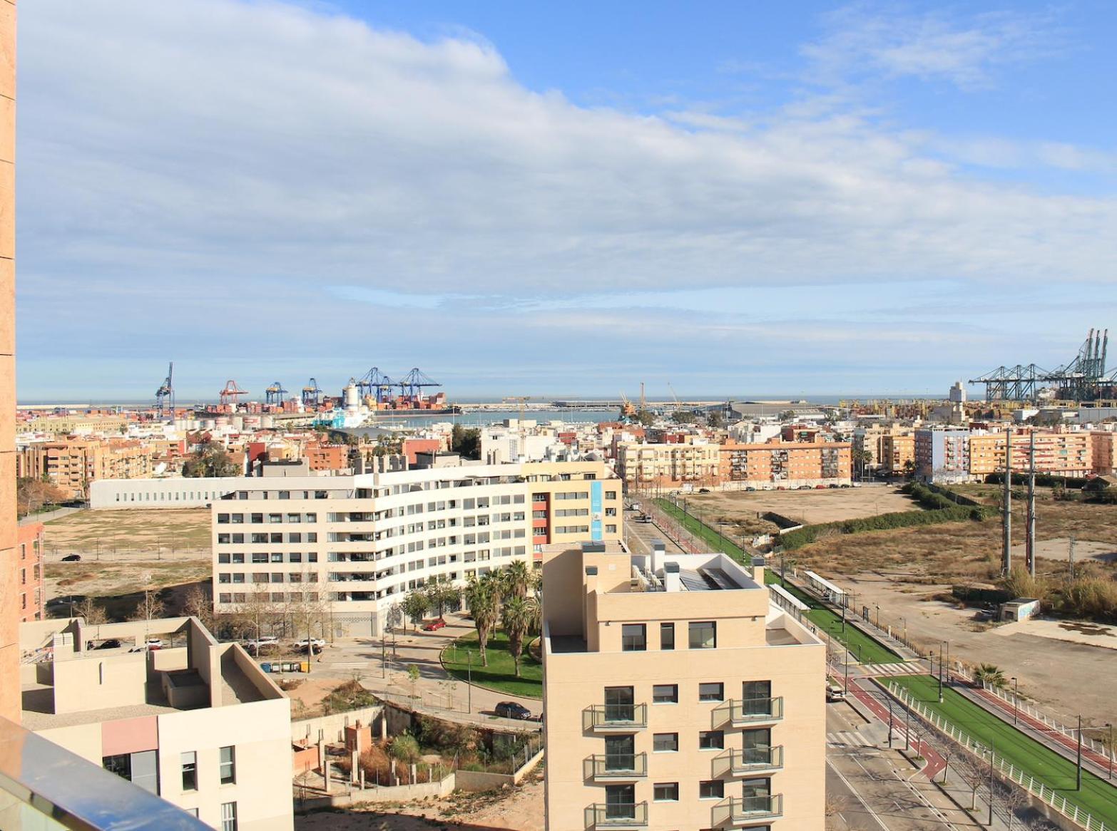 Apartment Oceanographic 1 Bedroom With Balcony And Pool Valencia